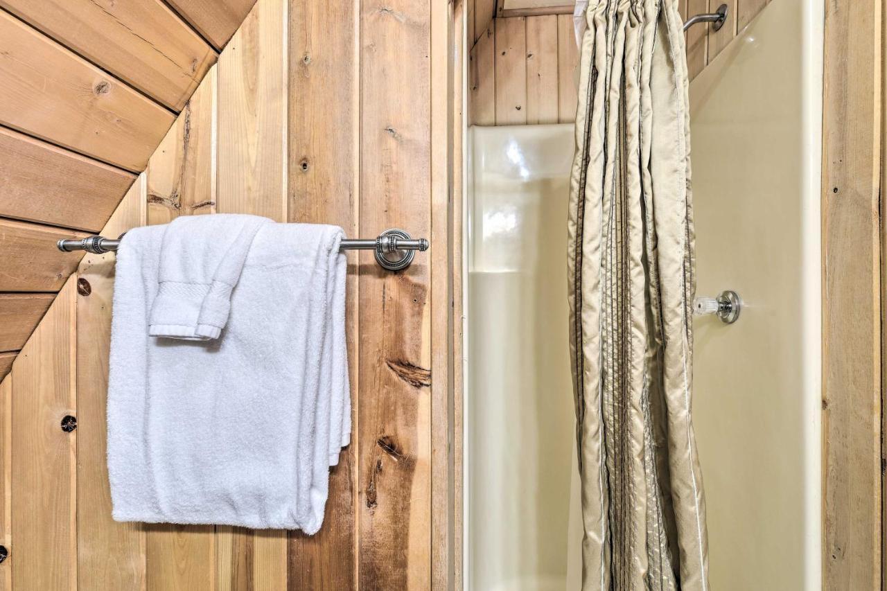 Ski-Inandski-Out Red River Cabin With Mtn Views! Exteriér fotografie